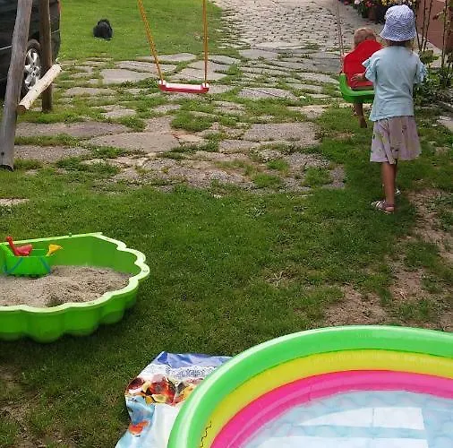 Agroturystyka Maria Dębska * Sromowce Wyzne